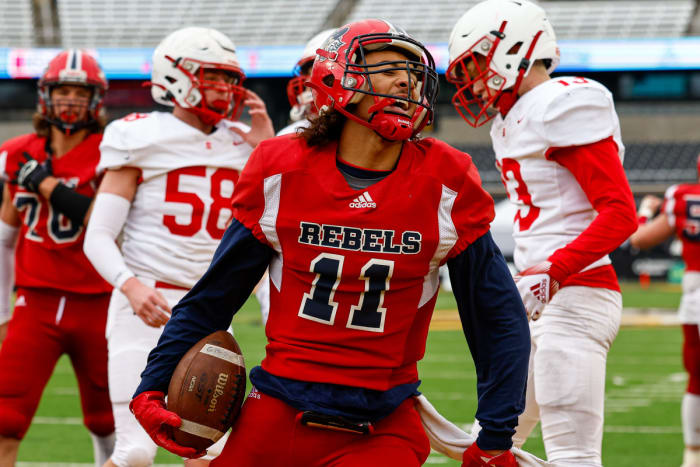 Park Hills Central Seneca Missouri football December 1 2023 Nate Latsch 24735